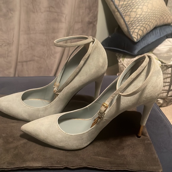 Tom Ford Padlock Pumps Light Blue Suede - Picture 2 of 6